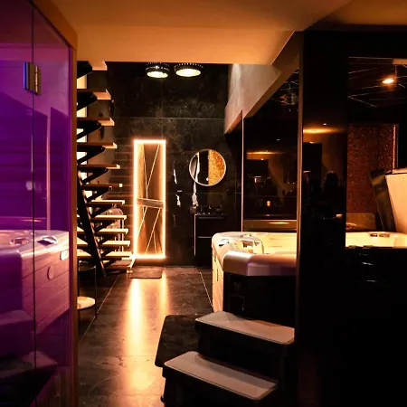 Douceur Du Charme - Love-Room A Charmes Entre Epinal Et Nancy Exterior photo