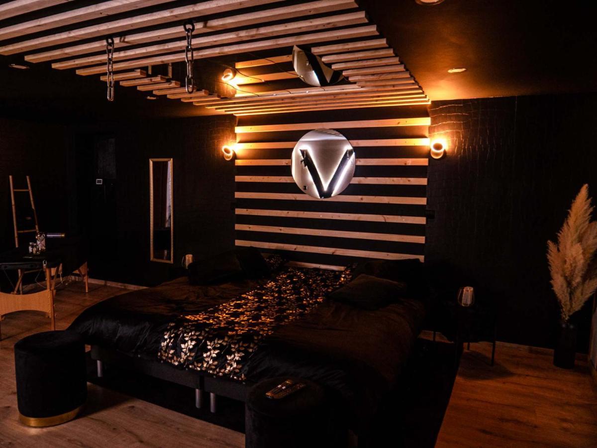 Apartment Douceur Du Charme - Love-room A Charmes Entre Epinal Et Nancy *