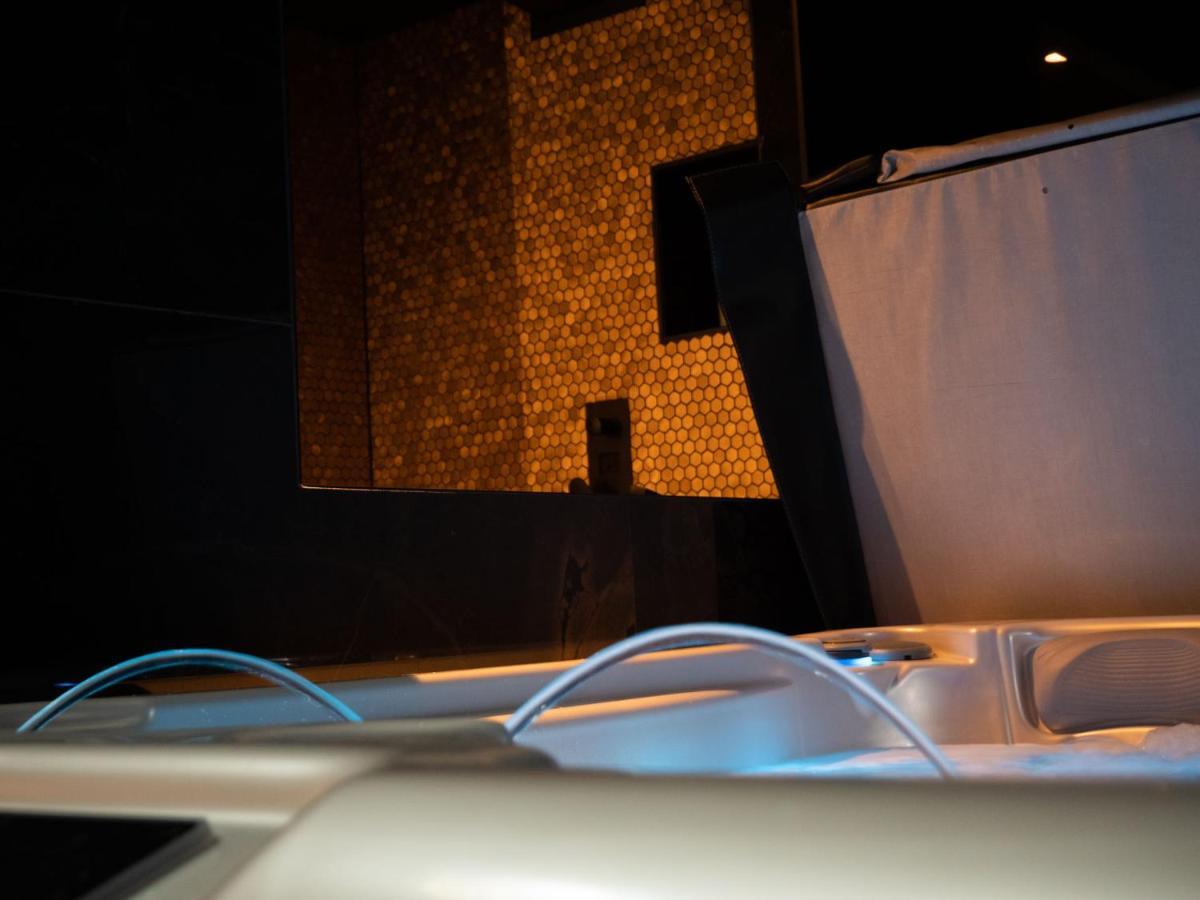 Douceur Du Charme - Love-room A Charmes Entre Epinal Et Nancy