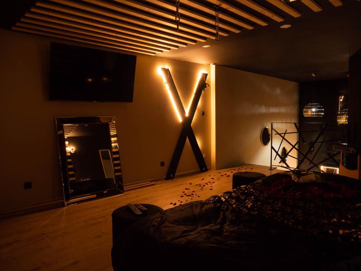 Douceur Du Charme - Love-room A Charmes Entre Epinal Et Nancy Apartment Charmes (Vosges)